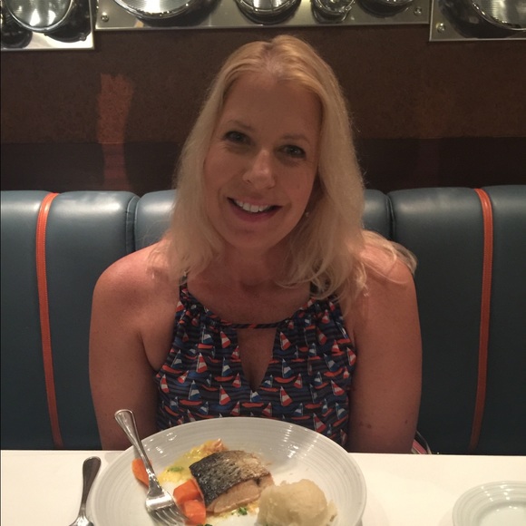 Meet your Posher, Margie - Picture 7 of 8